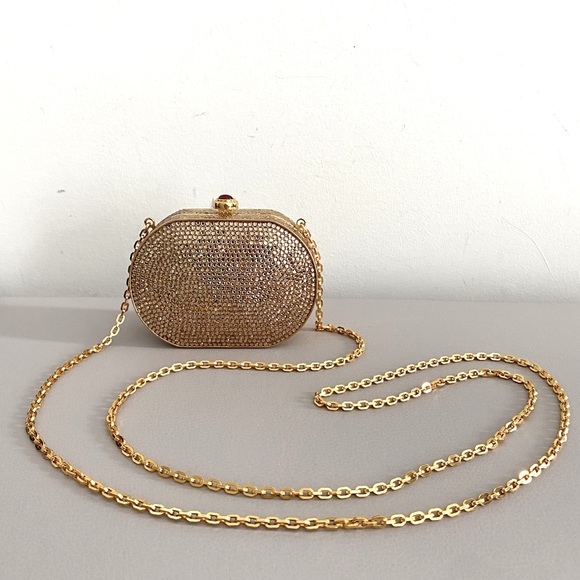 Judith Leiber Handbags - <SOLD> Authentic Judith Leiber mini clutch